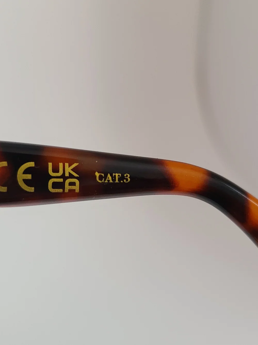 Mango chic tortoiseshell